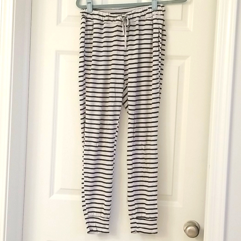 **Stripped Joggers**